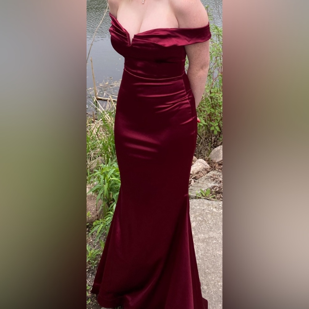 Red prom dress